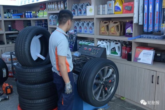 旗艦店配備目前正新轎車胎體系最完善、全面的技術(shù)支持服務(wù)
