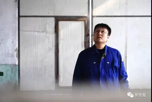 　薛冰，目前是豪邁集團(tuán)碳化硅零件車(chē)間主管