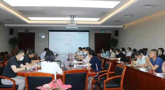 助力化纖工業(yè)高質(zhì)量發(fā)展 | 中國(guó)化纖協(xié)會(huì)2022年中總結(jié)會(huì)在京召開