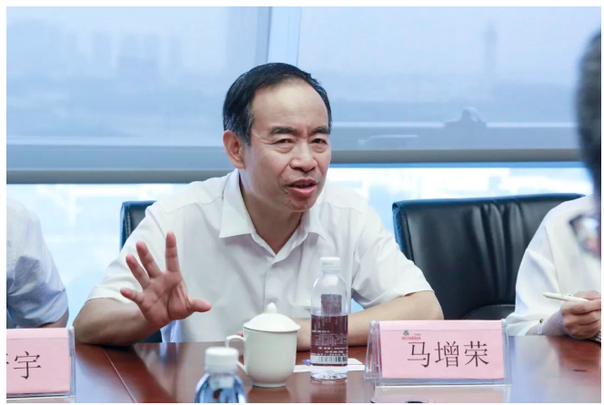 中國物流與采購聯合會長期秉承著“綠色、智能、安全、高效”的核心理念