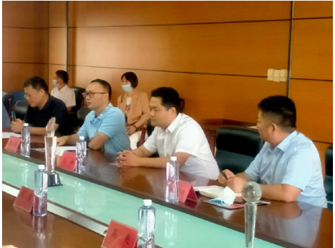 　王秋杰副市長對(duì)市、縣人社部門惠企利企政策貫徹落實(shí)情況給予了肯定