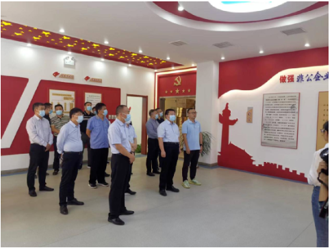 禹王臺區(qū)人大黨組書記、主任韓瑞軍到金久龍實業(yè)有限公司參觀交流工作